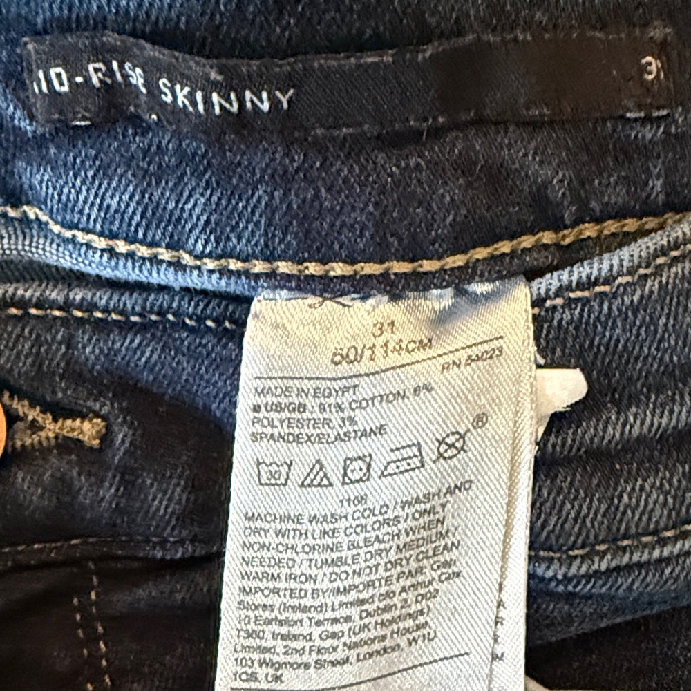 Banana Republic Mid-Rise Skinny - Picture 4 of 8